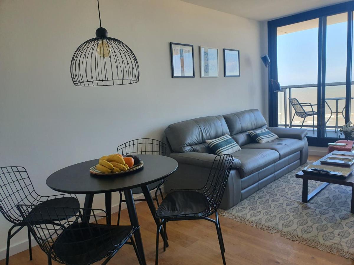 Modern Apartment First Line Beach Montevideo Uy Exteriör bild